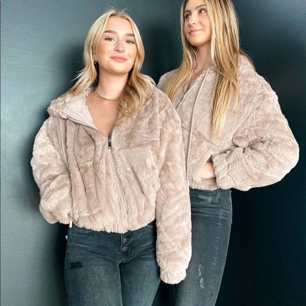 Teddy zip up jacket